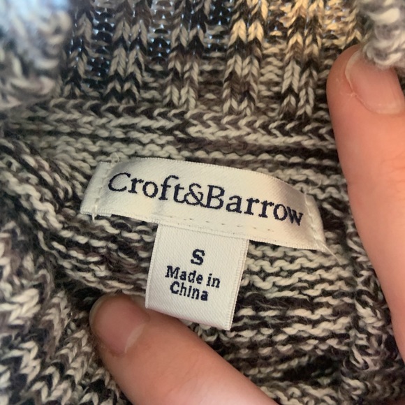 Croft & Barrow Sweater - Picture 2 of 3